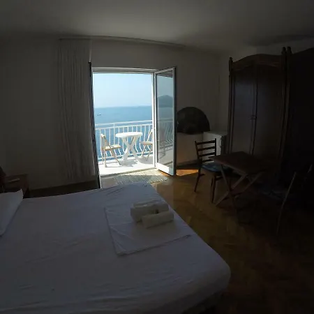 Bilos 3* Ragusa